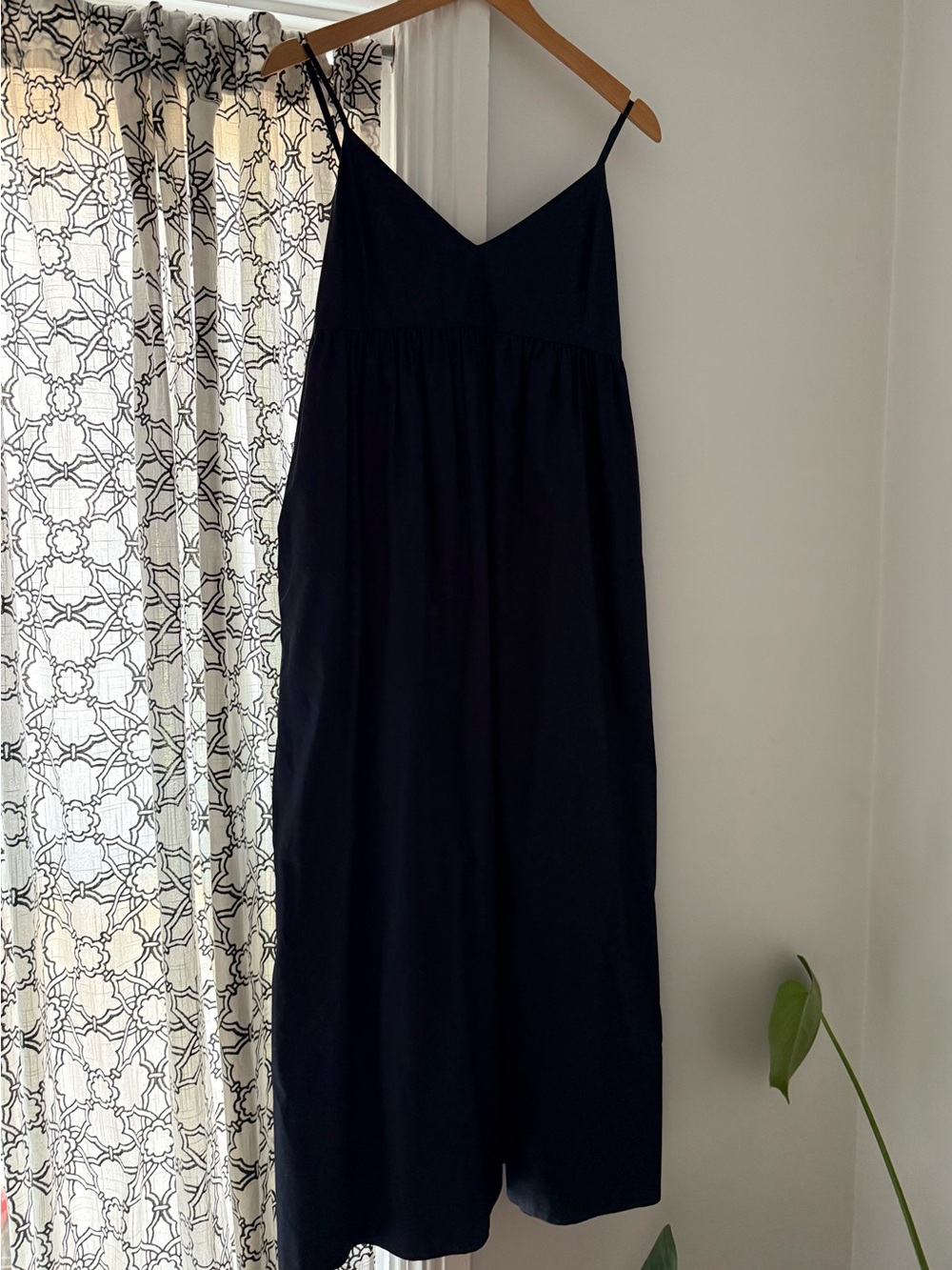 Jenni Kayne Navy Cove Dress Maxi with Side Pockets - Picture 7 of 8